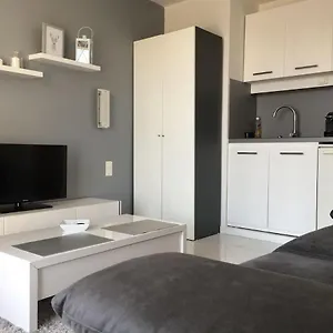 Studio Pointe Croisette - à 2 Pas Des Plages Cannes