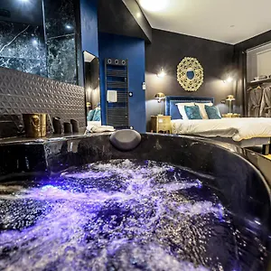  Appartement Le Legendary Spa, Hypercentre Avec Sauna, Balneo Et Wifi Par Sovalfi